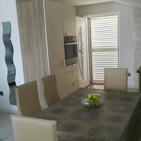 Kb Apartman *